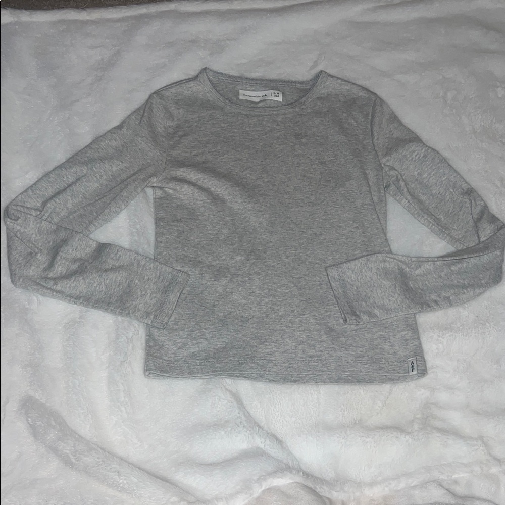 Abercrombie kids Gray Long sleeve top size  9/10